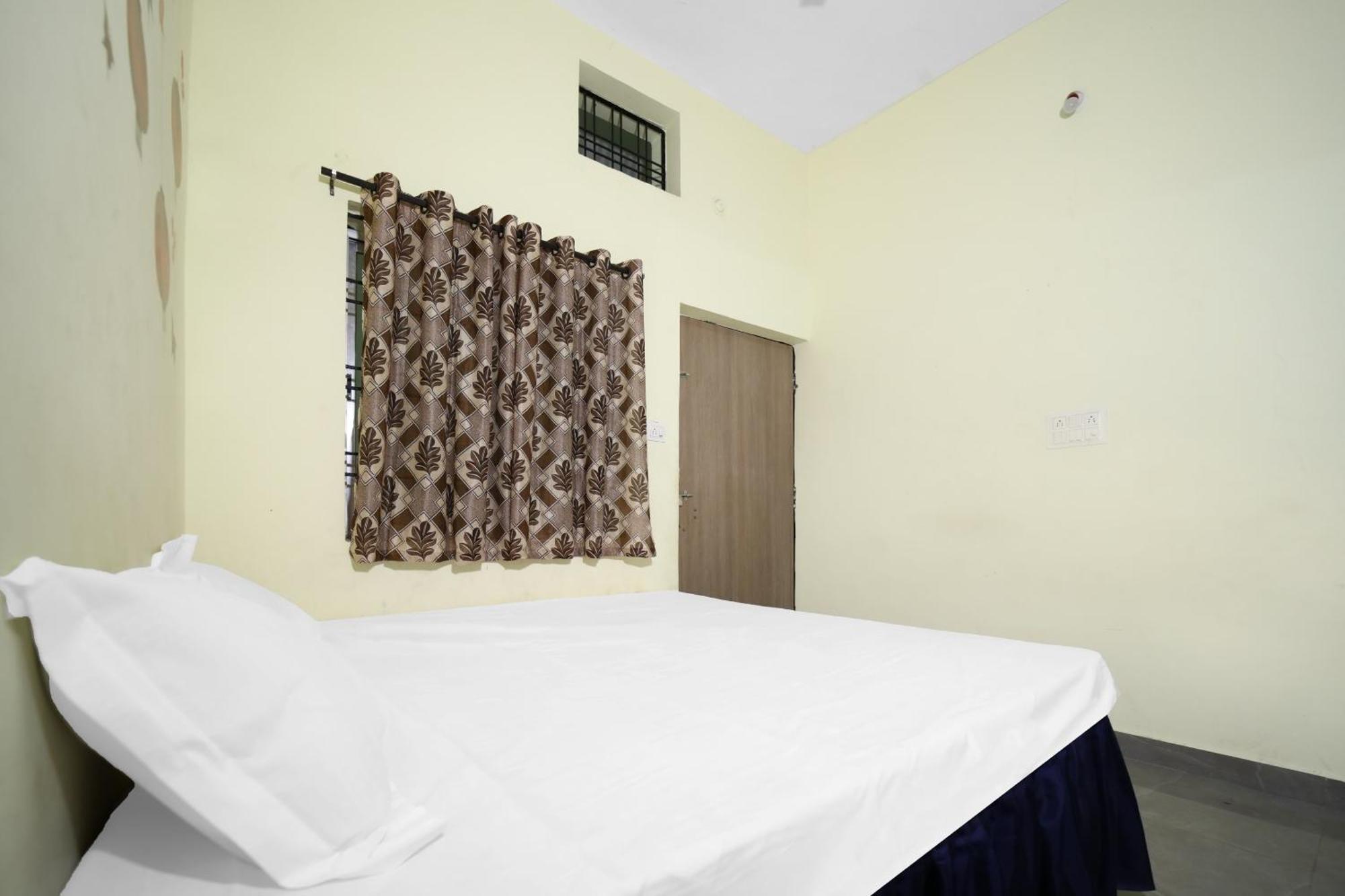 Hotel O Amaira Bilāspur Buitenkant foto